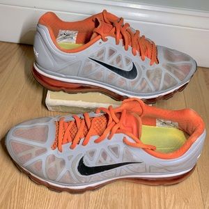 Nike Air Max 2011 Livestrong